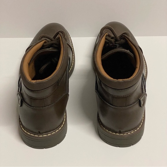 NEW Guess Men’s Dane Chukka Boot Brown Lace Up Cap Toe 7.5 - Picture 3 of 5